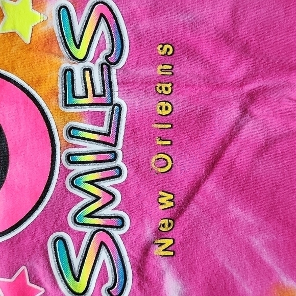 NEW Orleans Pink and Orange Tie-dye Short Sleeve Tee with Fronge to Bottom - Picture 2 of 3